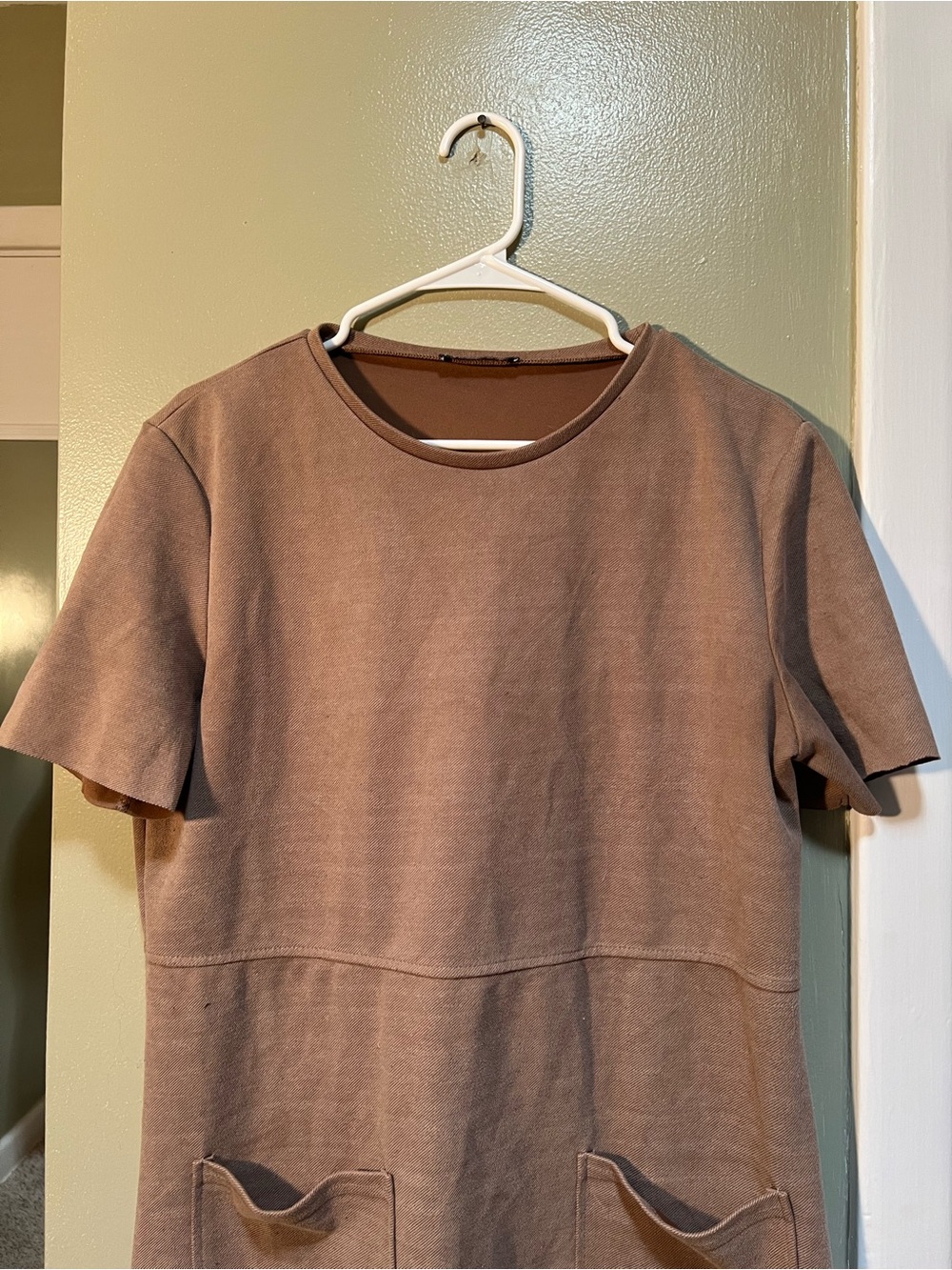 Zara Women’s Size Large Short Sleeve Shift Dress Tan Brown Sweatshirt Crewneck - Picture 3 of 10